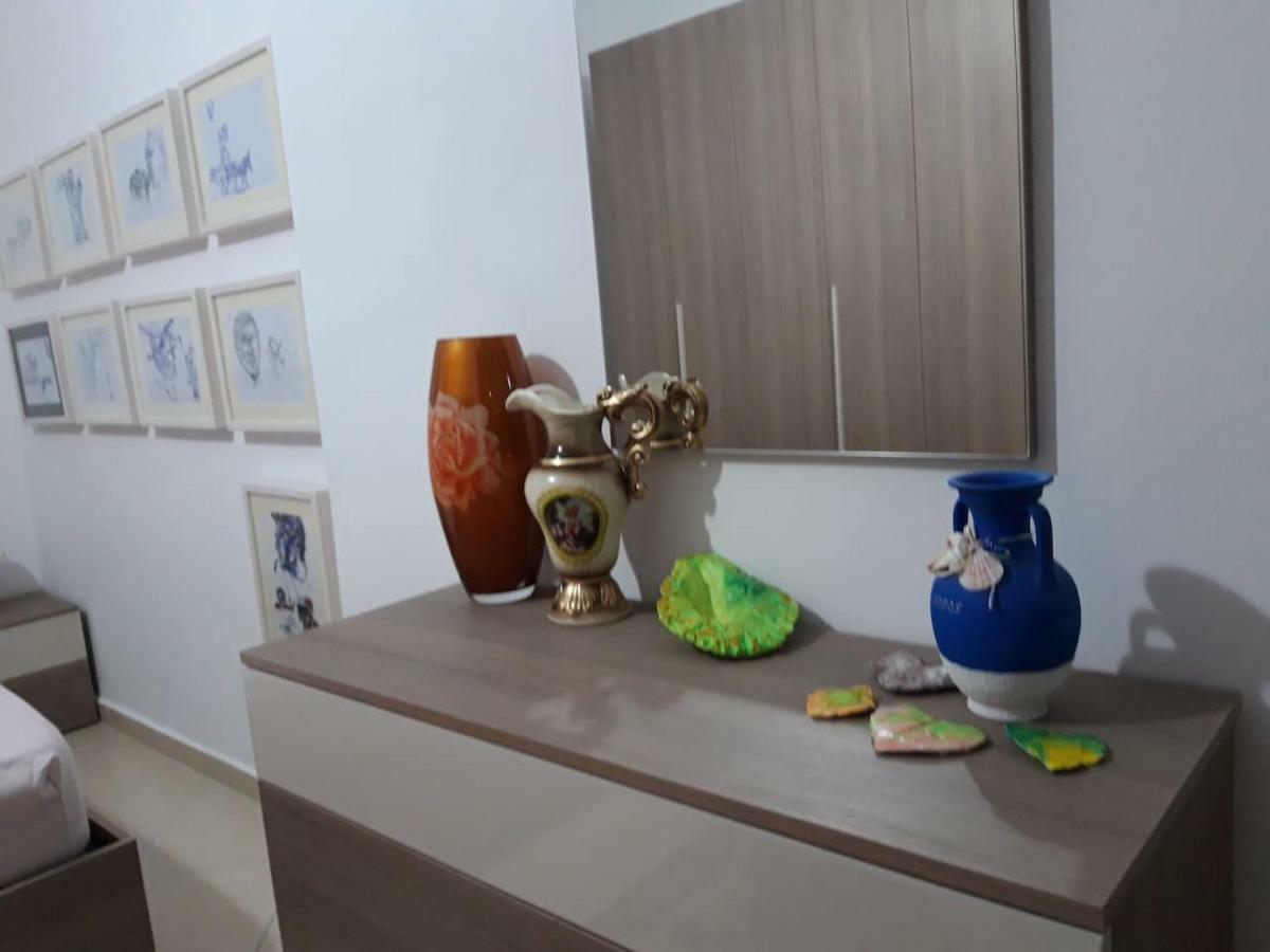 Artist S Apartment Влёра Экстерьер фото
